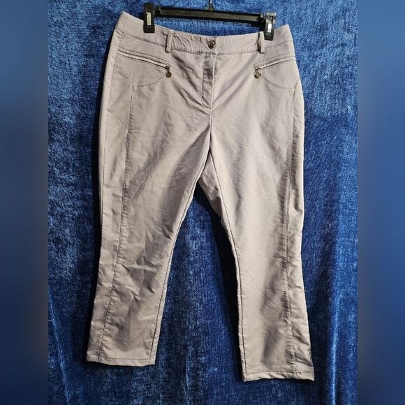 Songzio Lined Crop Golf Large - Picture 2 of 8